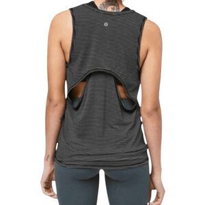 LULULEMON ATHLETICA Circuit Crusher Tank Size 8